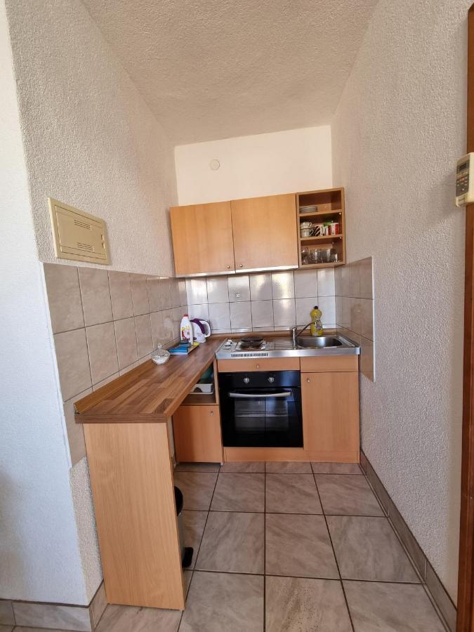 Apartments Vanja Skara Biograd Biograd Na Moru Exteriör bild